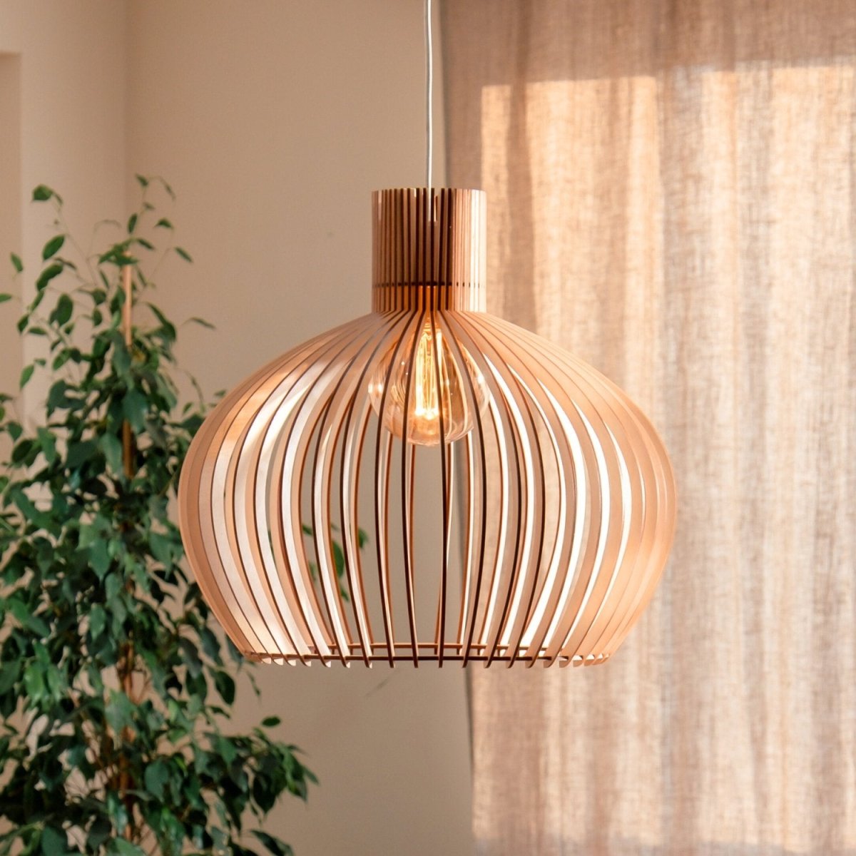 Lampe en bois 'Baidur' - Nordestic